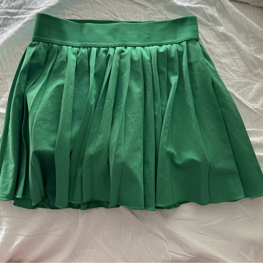Aritzia TNA Green Tennis Skirt